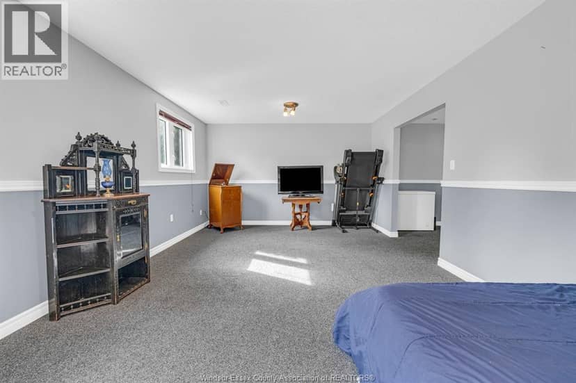 3 Carter AVENUE — photo 29 of 40
