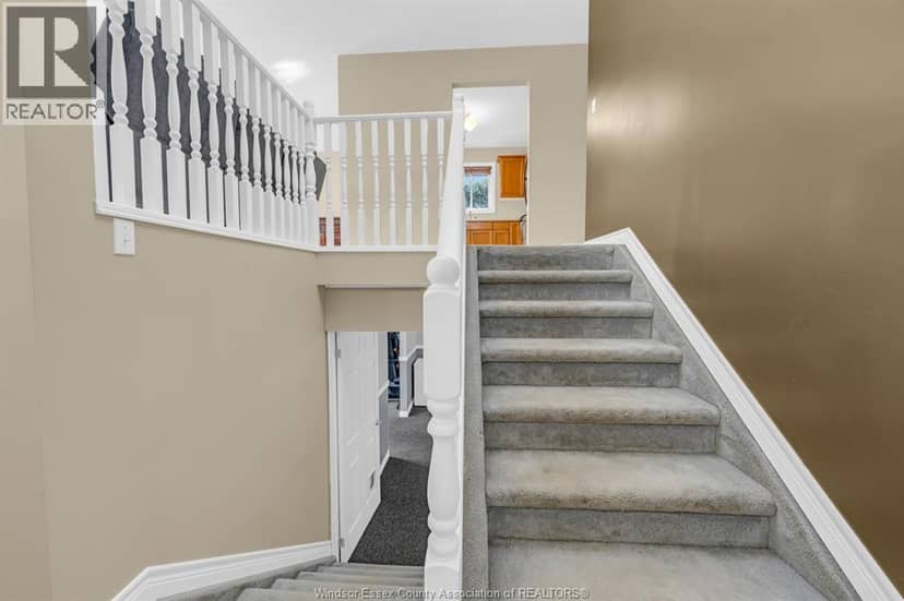 3 Carter AVENUE — photo 6 of 40