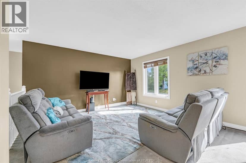 3 Carter AVENUE — photo 8 of 40