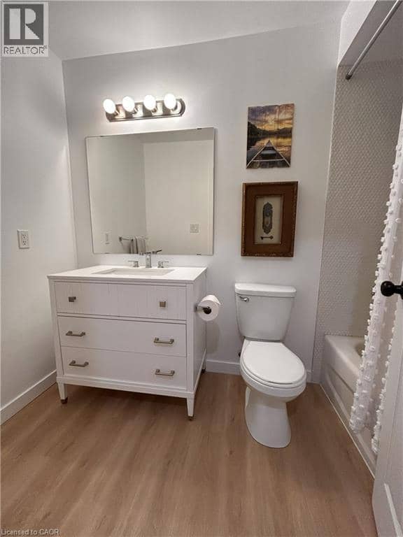 2737 KING Street E Unit# 72 — photo 27 of 29