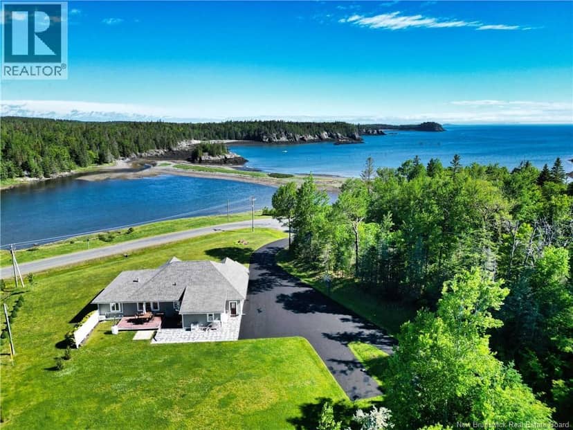 905 Fundy Drive, Wilsons Beach