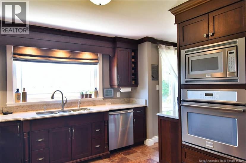 905 Fundy Drive — photo 14 of 40