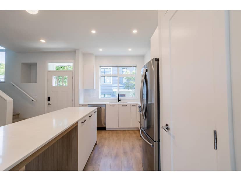 33 15235 SITKA DRIVE, Surrey, photo 8