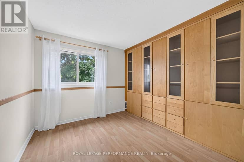 23 - 2 Bertona Street — photo 27 of 40