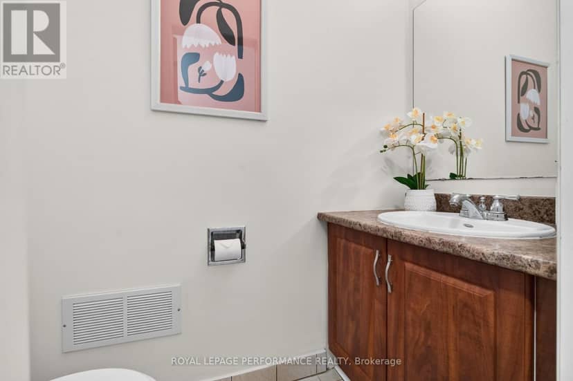 23 - 2 Bertona Street, Ottawa, photo 5