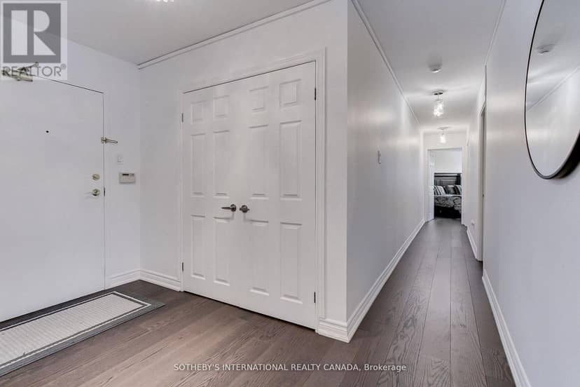 301 - 40 Harding Boulevard W, Richmond Hill, photo 6