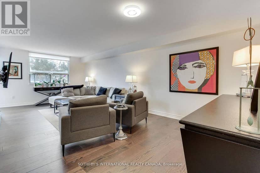 301 - 40 Harding Boulevard W, Richmond Hill, photo 7