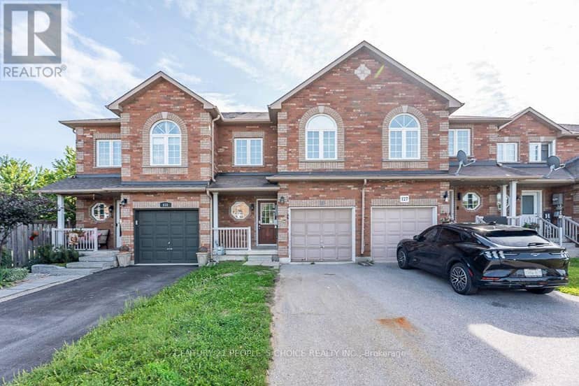 129 Sydenham Wells Square, Barrie