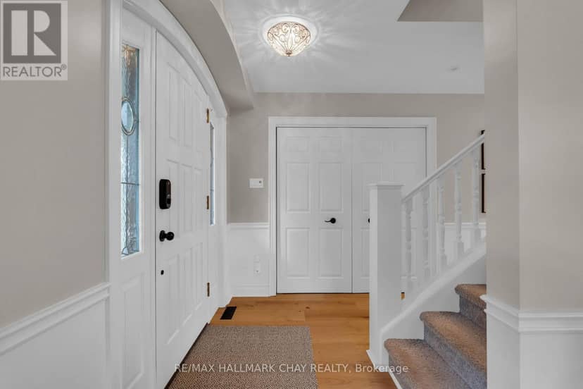 9 Bridle Path — photo 11 of 40