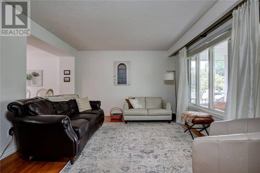 697 Camelot Drive — photo 11 of 27
