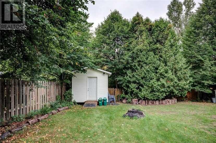 697 Camelot Drive — photo 6 of 27