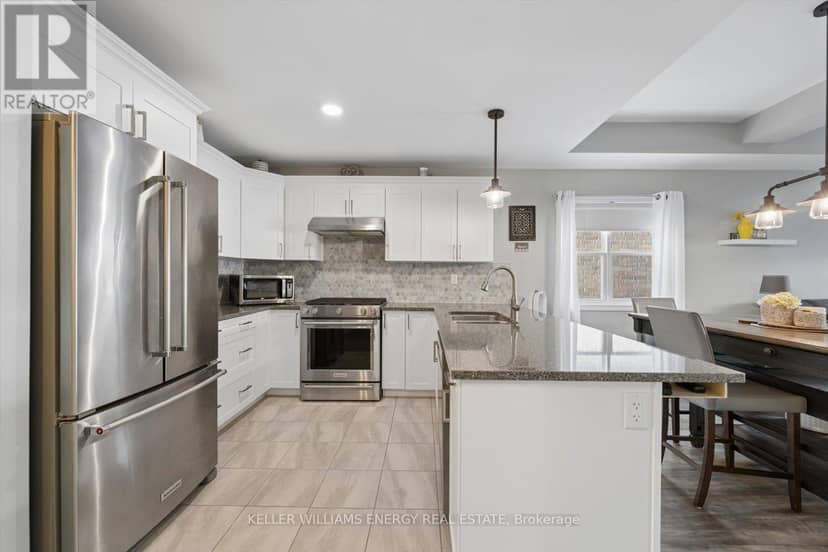 286 Morgan Street — photo 9 of 30