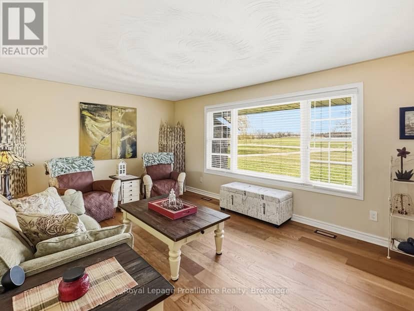 305 Valley Road — photo 15 of 40