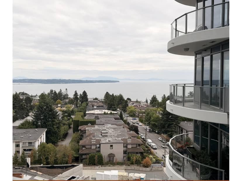 1105 1500 MARTIN STREET, White Rock, photo 3