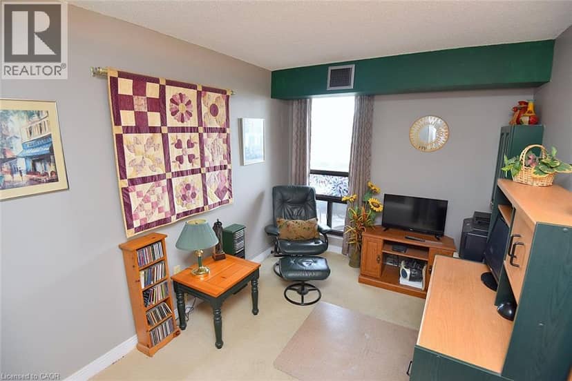 222 JACKSON Street W Unit# 706 — photo 26 of 40