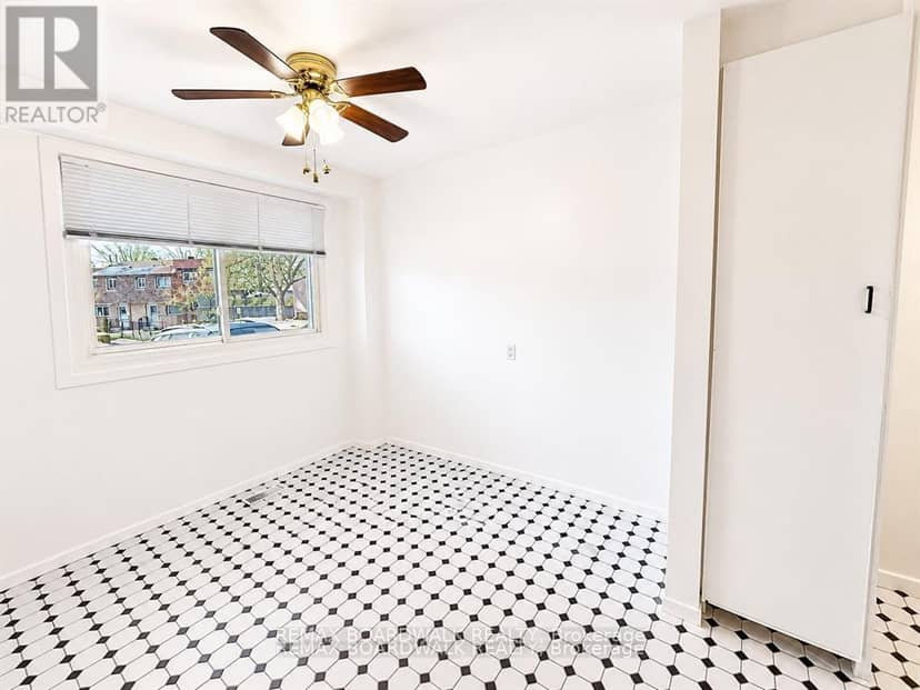 53J Sumac Street, Ottawa, photo 3