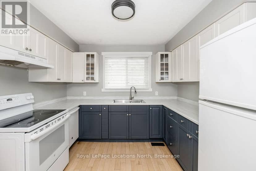 493 Ontario Street — photo 10 of 28