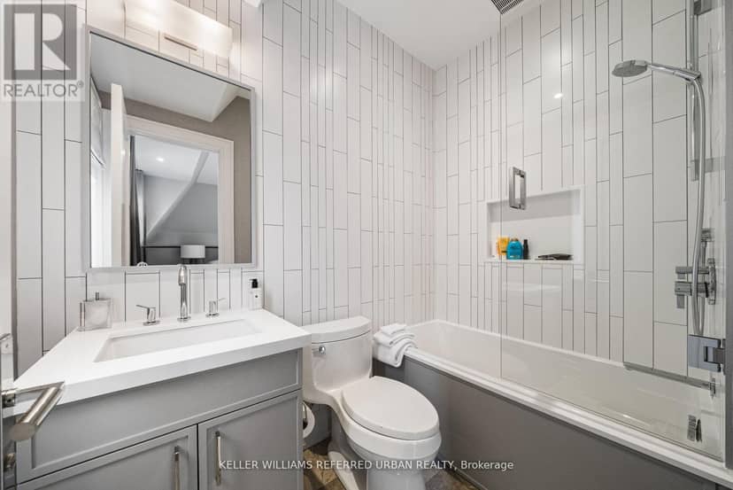 130 B Farnham Avenue — photo 36 of 40