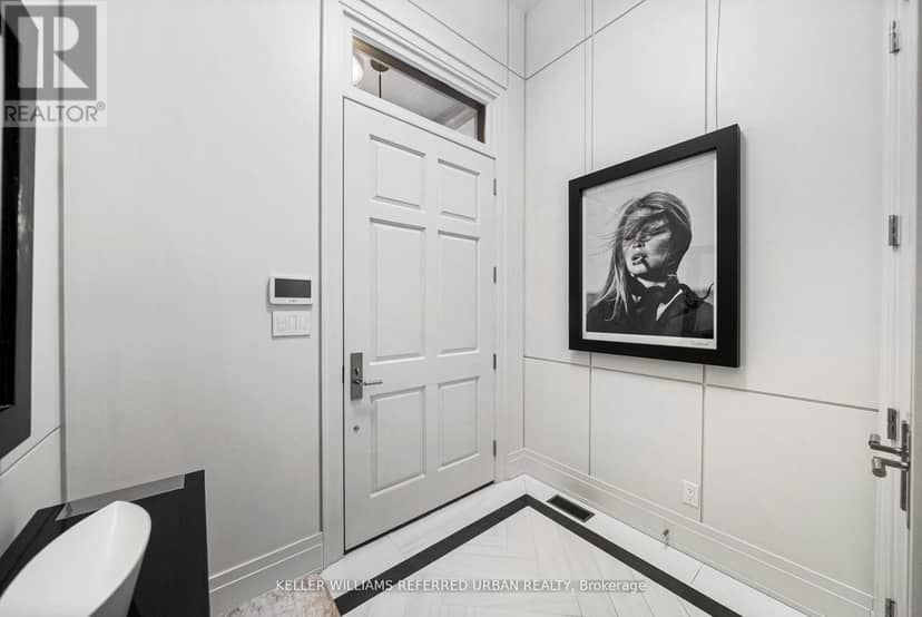 130 B Farnham Avenue, Toronto, photo 4