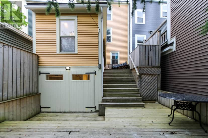 7 Flavin Street — photo 38 of 40