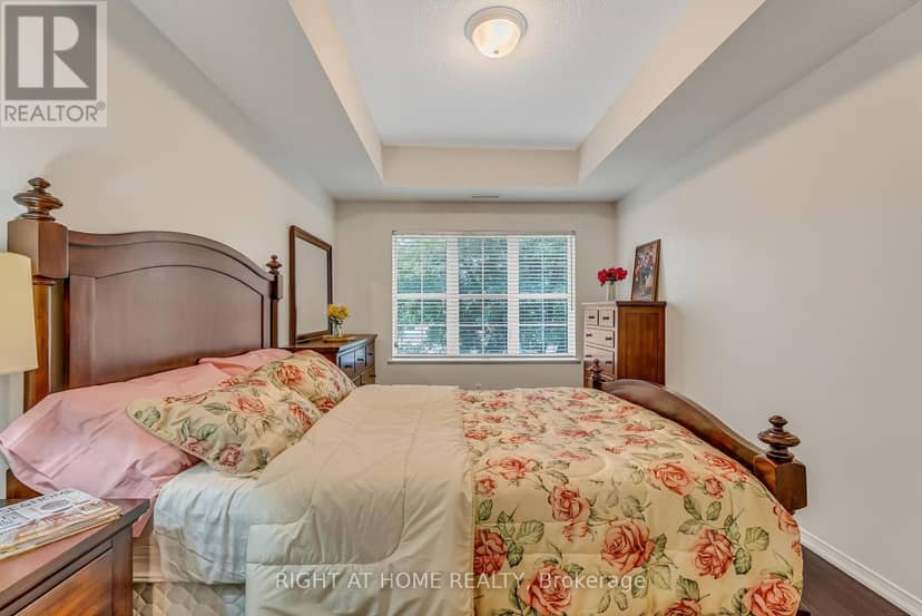 206 - 9973 Keele Street — photo 19 of 31