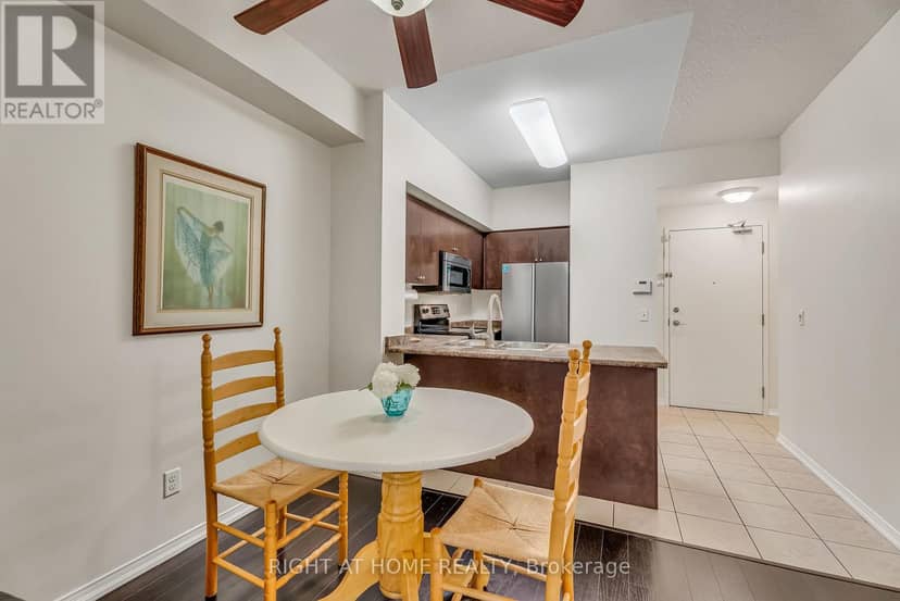 206 - 9973 Keele Street — photo 9 of 31