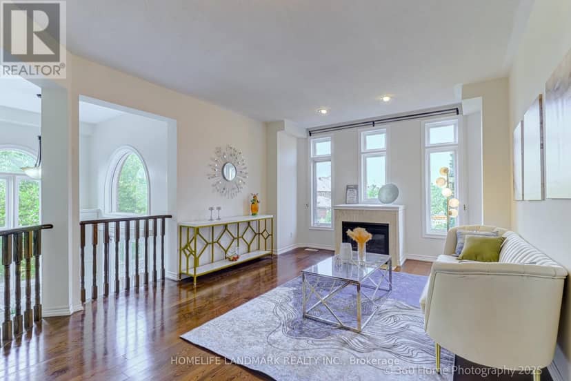 211 Frank Endean Road — photo 11 of 33