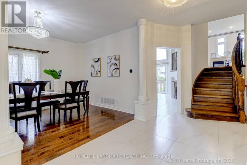 211 Frank Endean Road, Richmond Hill, photo 4