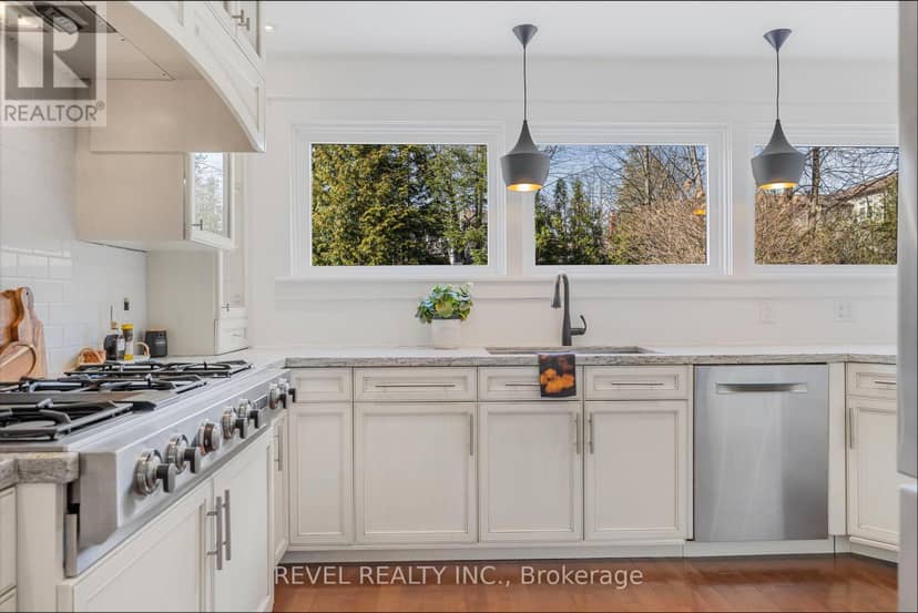 10 Shoreview Drive — photo 21 of 40