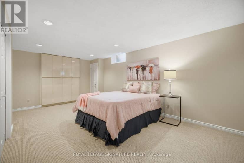4594 Badminton Drive — photo 36 of 40