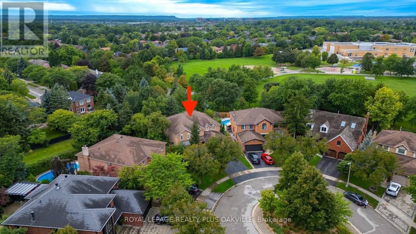 2097 Innkeeper Court, Oakville, photo 2