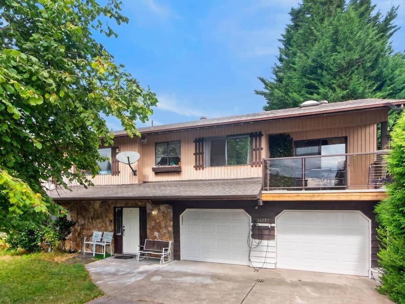 34757 MOFFAT AVENUE, Mission