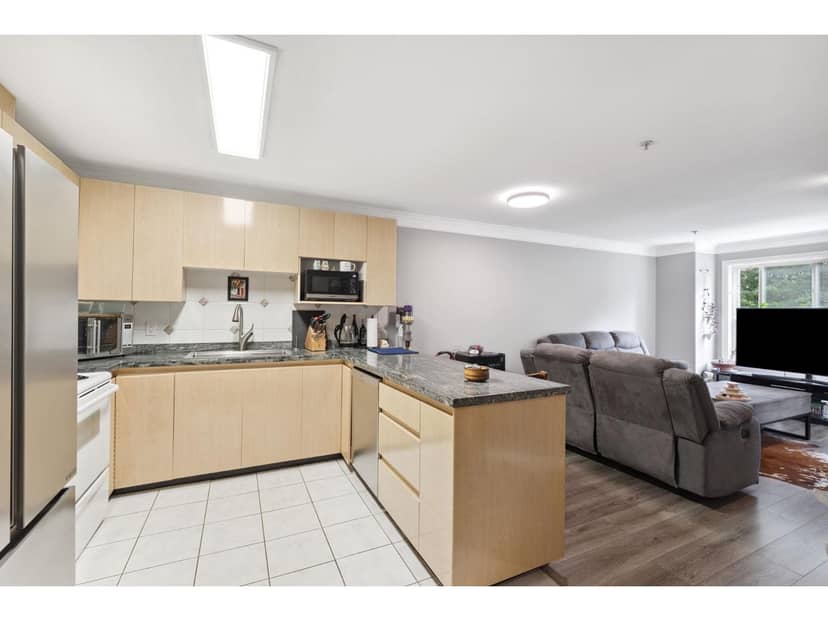 211 8115 121A STREET, Surrey, photo 8