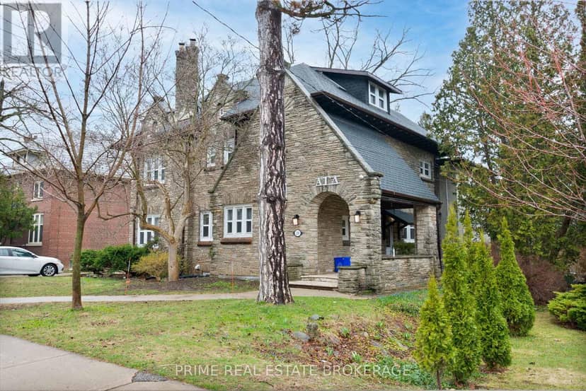 290 Huron Street, London East, photo 2