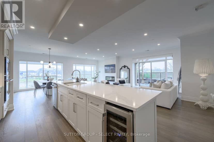 212 - 460 Callaway Road — photo 4 of 40