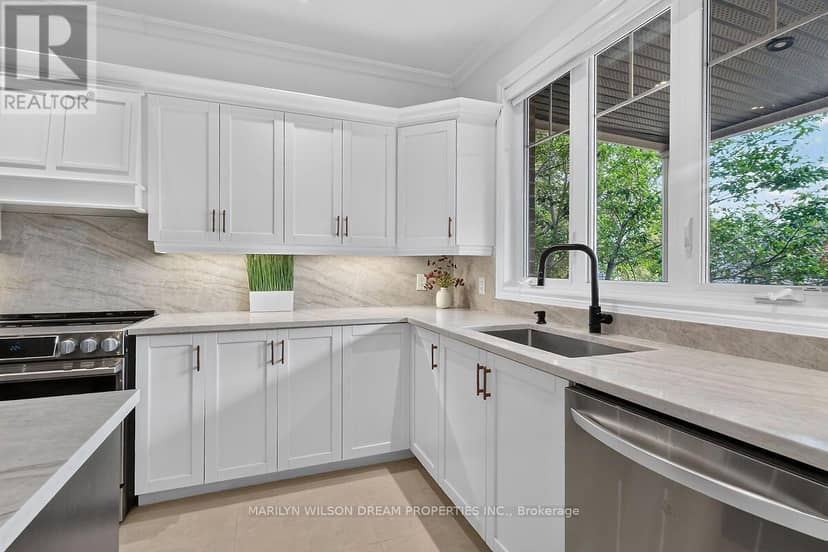 190 Hawthorne Avenue — photo 9 of 40