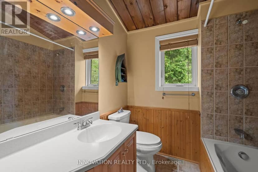 956 Bayview Drive — photo 18 of 40