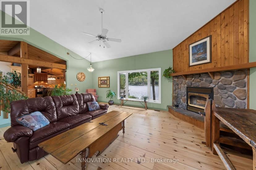 956 Bayview Drive — photo 5 of 40