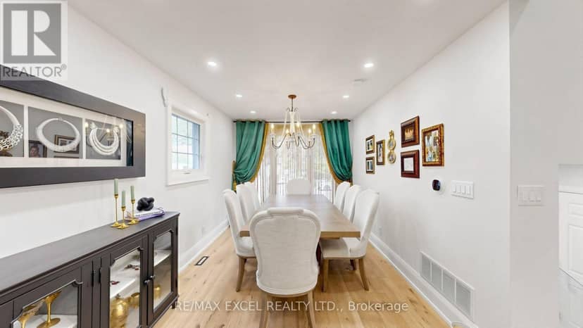 800 Pam Crescent — photo 10 of 40