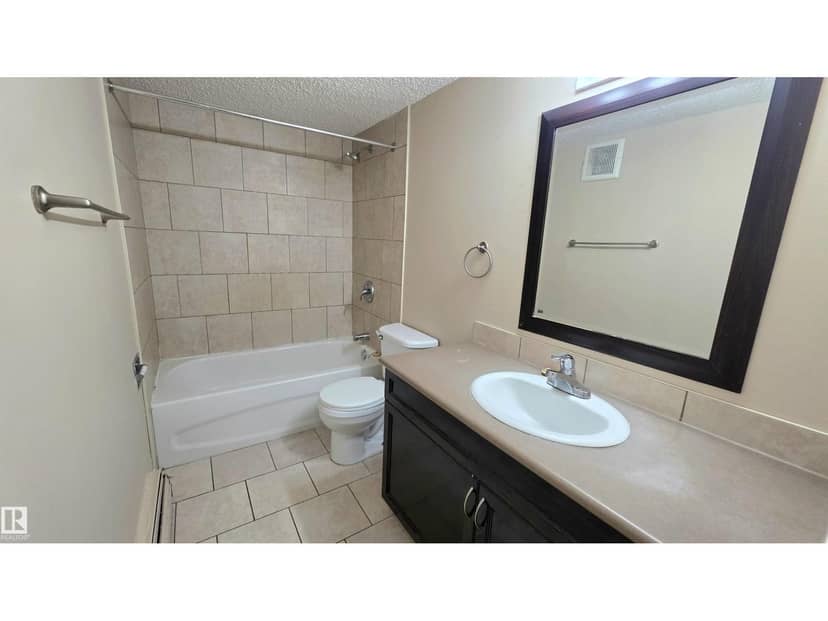 #207 10415 93 ST NW NW — photo 17 of 28