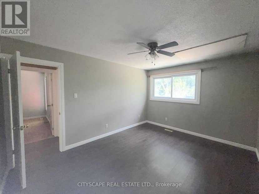 6087 Featherhead Crescent — photo 22 of 39