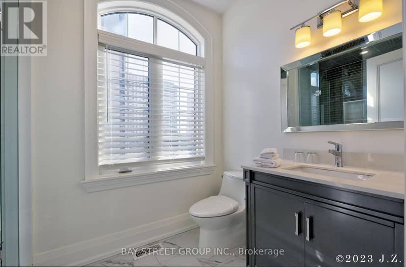 60 Emmett Avenue — photo 16 of 35
