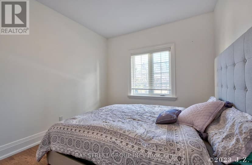 60 Emmett Avenue — photo 21 of 35