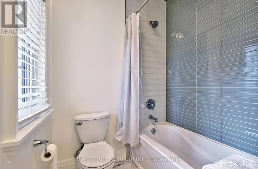 60 Emmett Avenue — photo 24 of 35