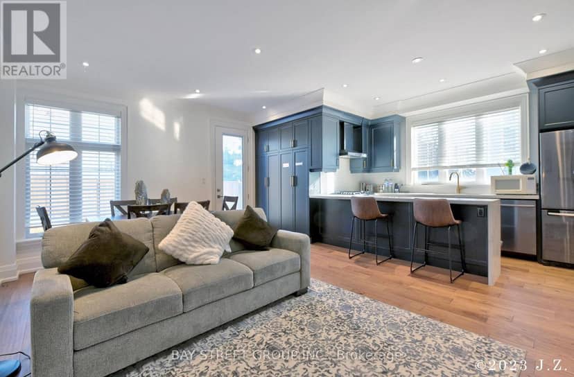 60 Emmett Avenue, Toronto, photo 5