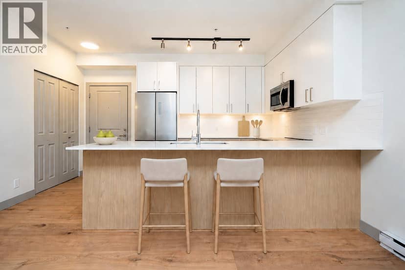 210 6968 ROYAL OAK AVENUE, Burnaby, photo 3