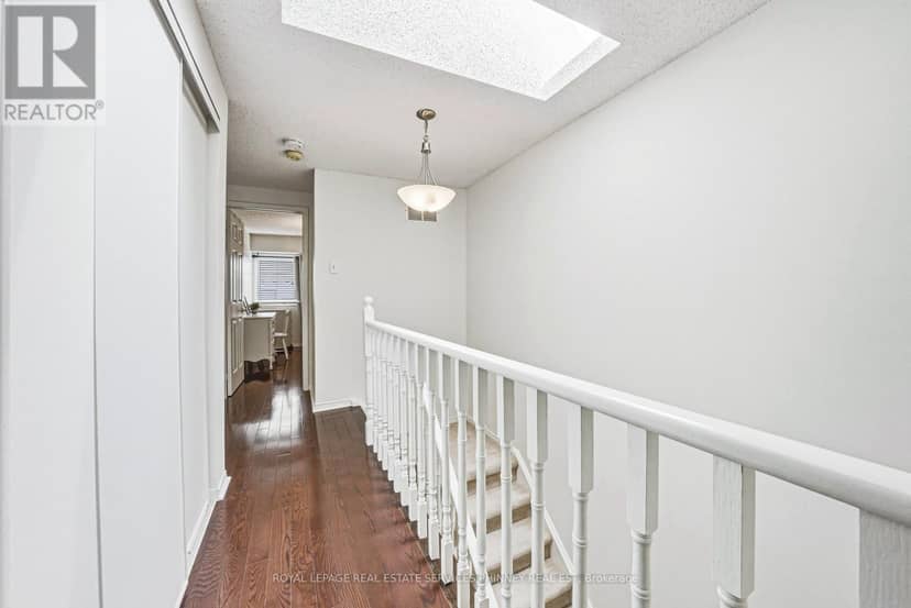 28 - 3140 Fifth Line W — photo 12 of 28