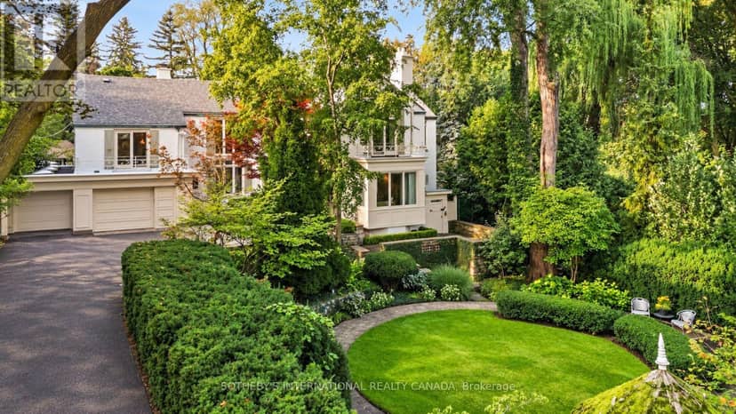 12 Forest Glen Crescent — photo 1 of 40