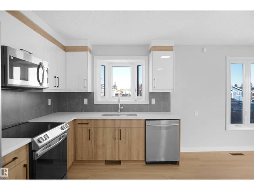 3312 44A ST NW, Edmonton, photo 4