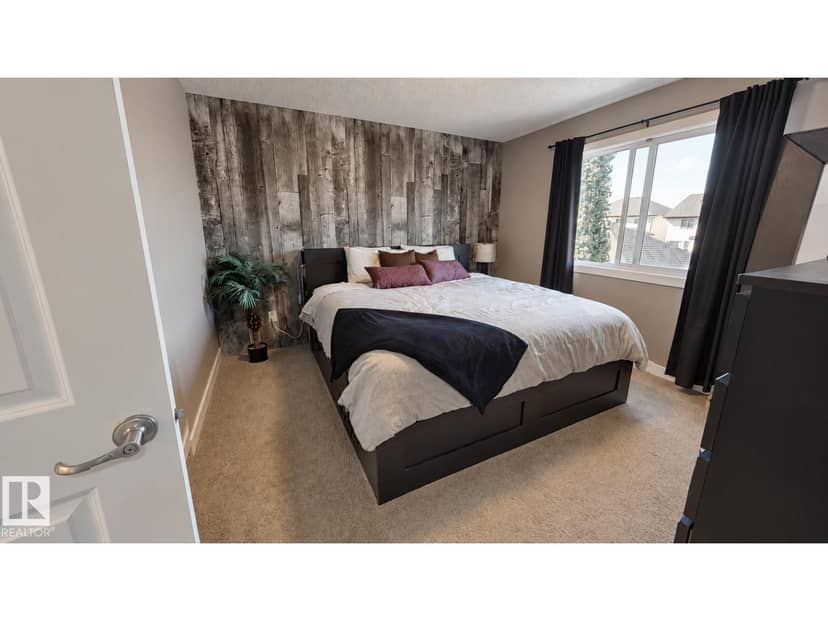 7016 Eton BV — photo 12 of 25